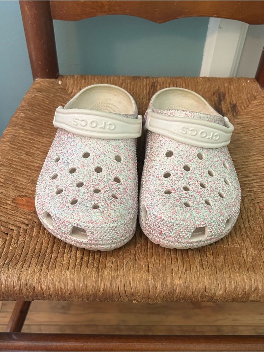 Junior fantasy glitter crocs